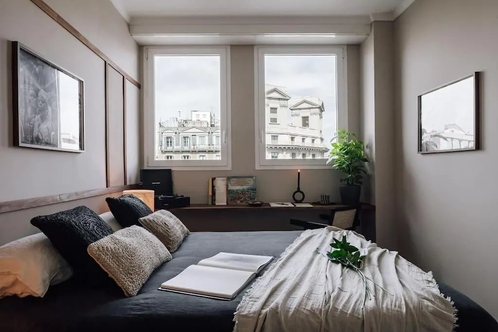 Apartment Zamba - 2 Bedroom In Passeig De Gracia Barcelona