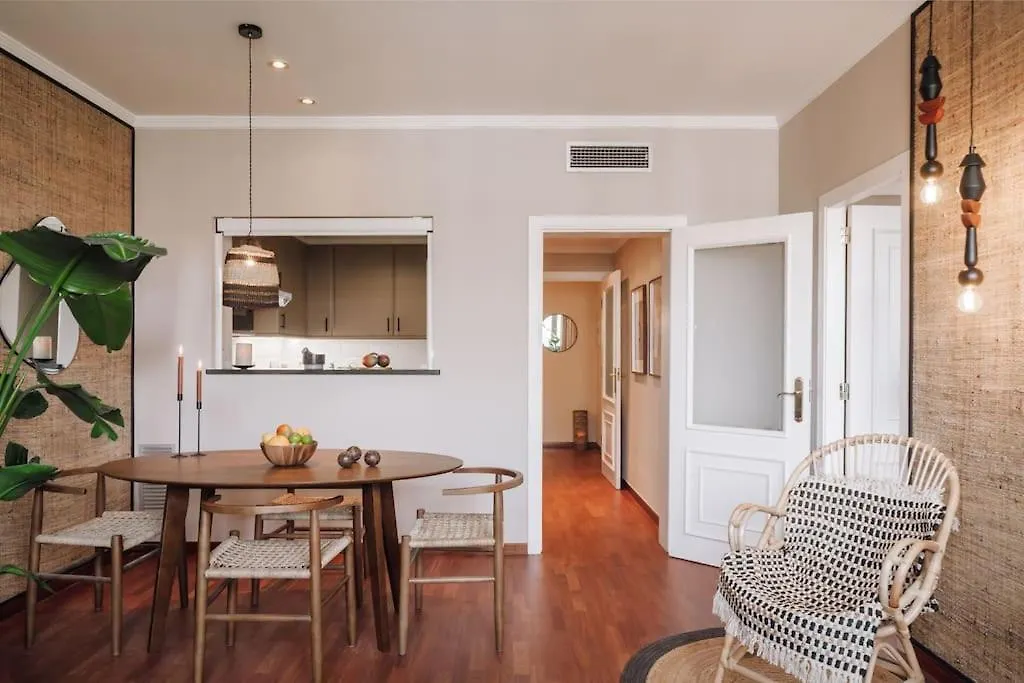 Zamba - 2 Bedroom In Passeig De Gracia Barcelona 0*,  Spain